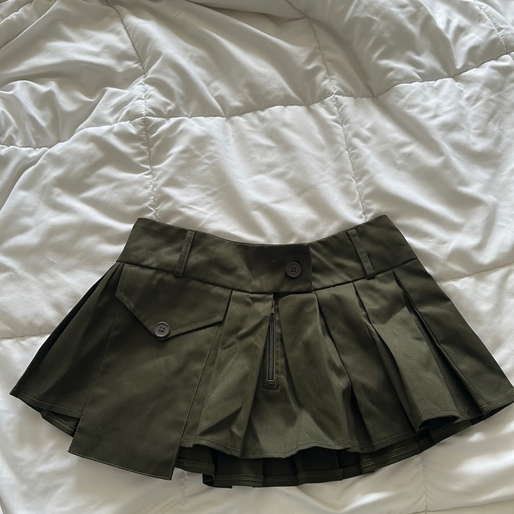 Y2K Micro mini skirt olive green
